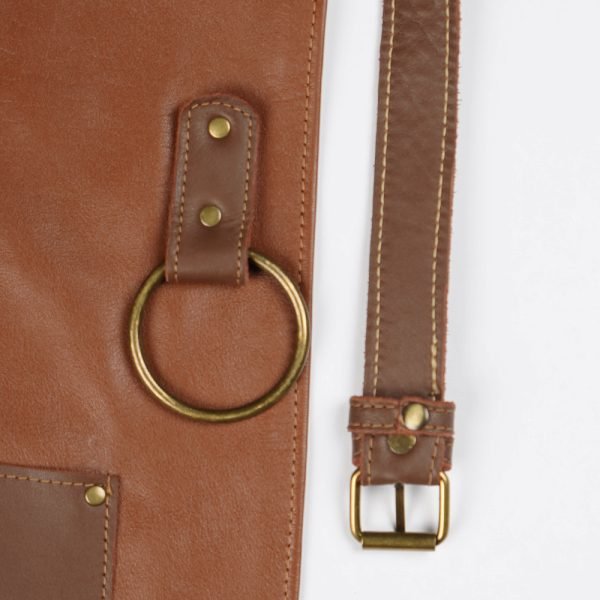 Tablier roi du barbecue personnalisé 100% cuir !